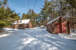 31 McGrew Dr, Tamworth, NH 03886 - Photo 1