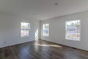 38 Cedar St, Hinsdale, NH 03451 - Photo 7