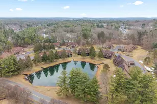 30 Spring Cove Rd, Nashua, NH 03062 - Photo 3