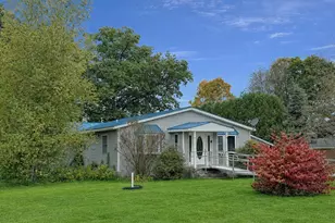 2849 Dartmouth College Hwy, Haverhill, NH 03774 - Photo 1