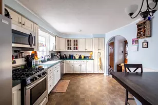 8 Randlett St, Concord, NH 03303 - Photo 5