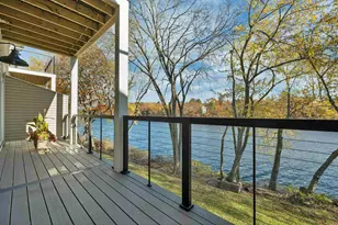 17 River Front Dr, Manchester, NH 03102 - Photo 17