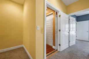 17 River Front Dr, Manchester, NH 03102 - Photo 41