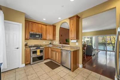 17 River Front Drive #3, Manchester, NH 03102 - Photo 21