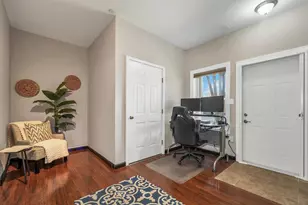 17 River Front Dr, Manchester, NH 03102 - Photo 15