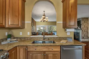 17 River Front Dr, Manchester, NH 03102 - Photo 25