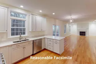 82 Lantern Dr, Sandown, NH 03873 - Photo 3