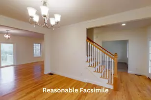 82 Lantern Dr, Sandown, NH 03873 - Photo 9