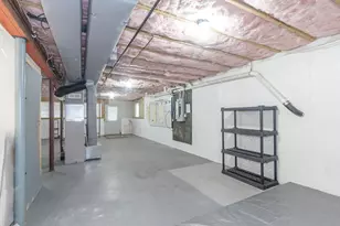 6 Lincoln Dr, Londonderry, NH 03053 - Photo 39