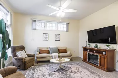 6 Lincoln Drive, Londonderry, NH 03053 - Photo 7