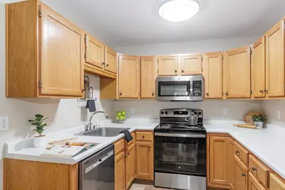 6 Lincoln Drive, Londonderry, NH 03053 - Photo 15