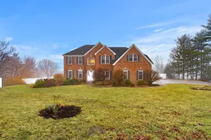 115 Roosevelt Rd, Weare, NH 03281 - Photo 3
