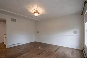 27 Red Squirrel Ln, Chester, NH 03036 - Photo 9