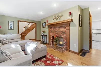 116 Westfall Road, Pelham, NH 03076 - Photo 9