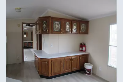 29 Lowell Road #8, Salem, NH 03079 - Photo 5
