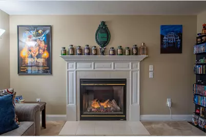 61 Marathon Way, Manchester, NH 03109 - Photo 15