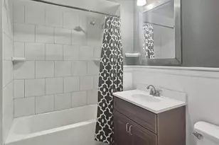 646 Maple St, Manchester, NH 03104 - Photo 9