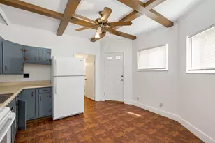 636 Summer St, Manchester, NH 03103 - Photo 17