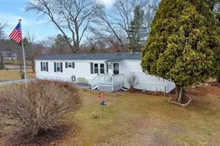 15 Winter St, Salem, NH 03079 - Photo 1