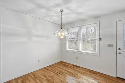 387 Harrison Street, Manchester, NH 03104 - Photo 17