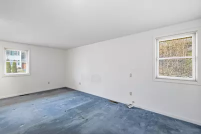 387 Harrison Street, Manchester, NH 03104 - Photo 29