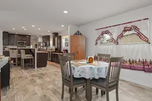 214 Robinhood Dr, Exeter, NH 03833 - Photo 13