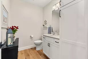 4 Little Bay Dr, Dover, NH 03820 - Photo 15