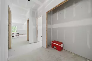 78 Gowing Rd, Hudson, NH 03051 - Photo 27