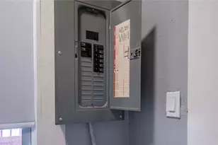 50 W Bow St, Franklin, NH 03235 - Photo 39