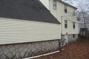 857 Union St, Manchester, NH 03104 - Photo 7