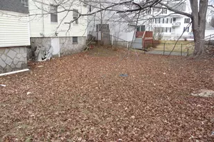 857 Union St, Manchester, NH 03104 - Photo 5