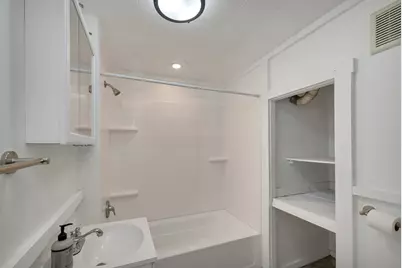 135 Franklin Street #A, Franklin, NH 03235 - Photo 5