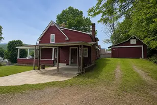189 Denmark St, Berlin, NH 03570 - Photo 21