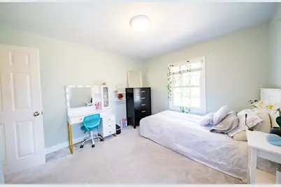 75 Hall Road, Londonderry, NH 03053 - Photo 17