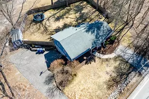 75 Hall Rd, Londonderry, NH 03053 - Photo 29