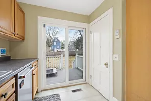 935 Union St, Manchester, NH 03104 - Photo 13