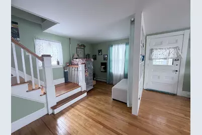 16 Jefferson Avenue, Lunenburg,  05904 - Photo 23