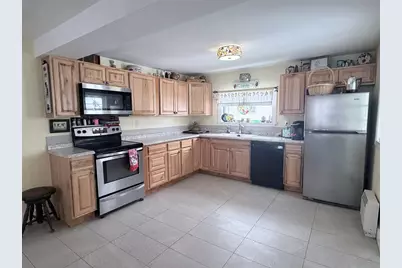 16 Jefferson Avenue, Lunenburg,  05904 - Photo 15