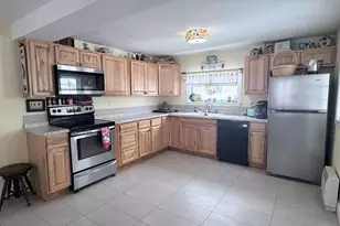 16 Jefferson Ave, Lunenburg,  05904 - Photo 15