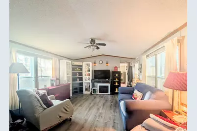 16 Harbourt Drive, Winchester, NH 03470 - Photo 3