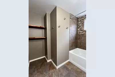 242 Elm Street, Claremont, NH 03743 - Photo 21