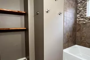 242 Elm St, Claremont, NH 03743 - Photo 21