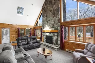 282 Henniker St, Hillsboro, NH 03244 - Photo 7