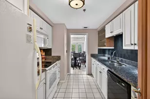 12 Mountain Laurels Dr, Nashua, NH 03062 - Photo 7