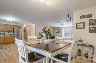 18 Essex Dr, Raymond, NH 03077 - Photo 11