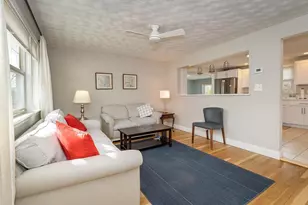 20 Colonial Dr, Salem, NH 03079 - Photo 5