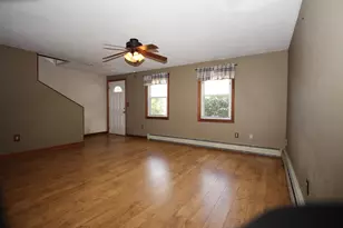 150 Porcupine Cir, Salem, NH 03079 - Photo 5