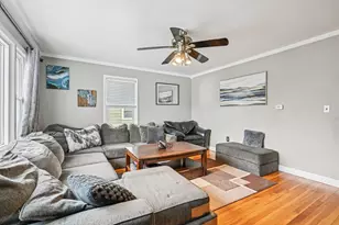 336 Rockland Ave, Manchester, NH 03102 - Photo 9