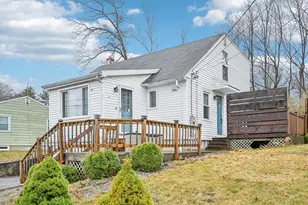 336 Rockland Ave, Manchester, NH 03102 - Photo 3