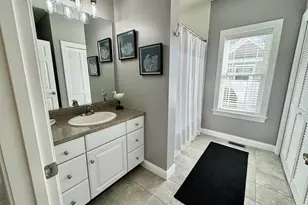 562 Nashua St, Seabrook, NH 03874 - Photo 23